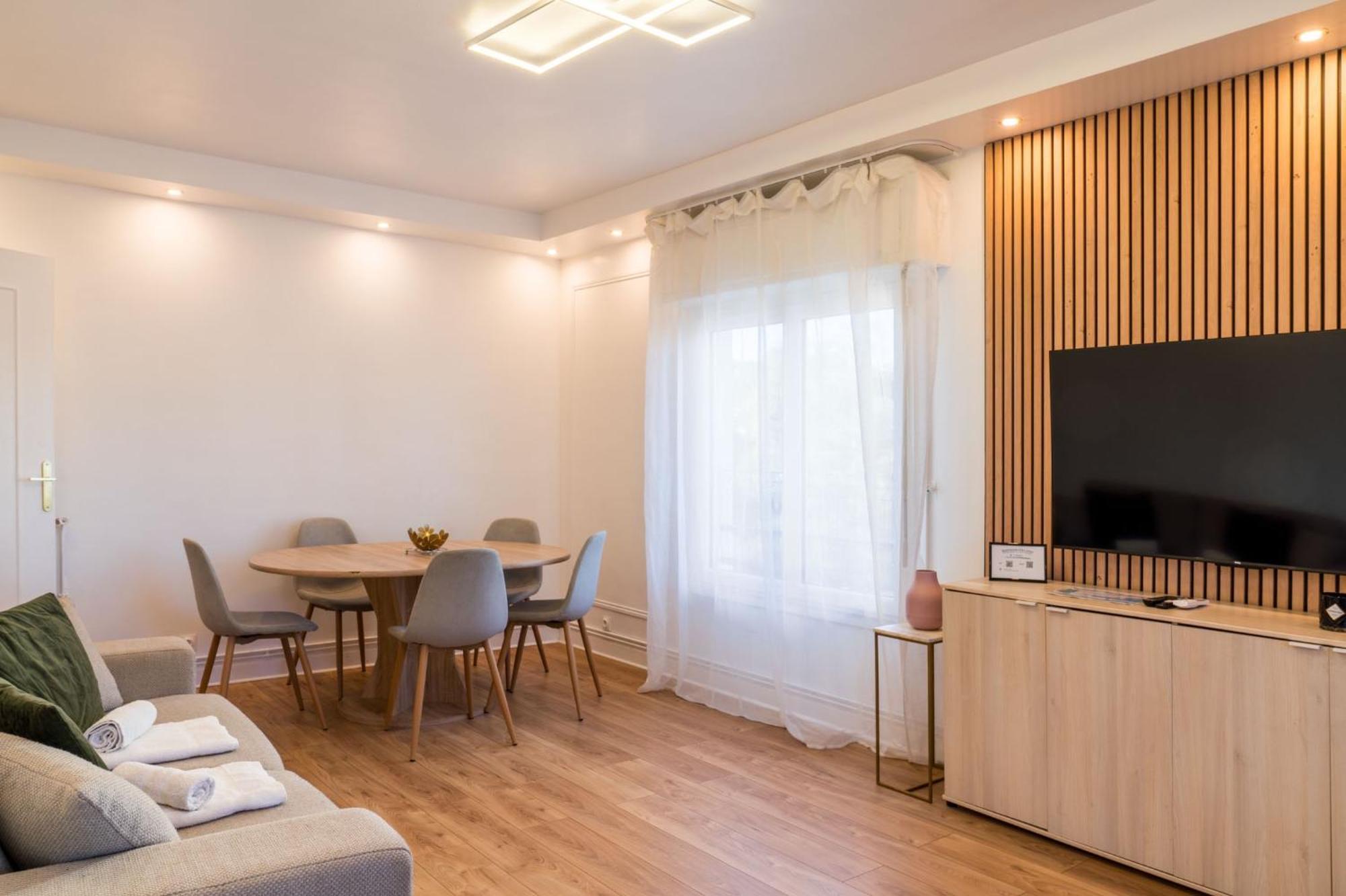 L'Epuree, Centre Ville, 150M De La Plage 발로리스 외부 사진